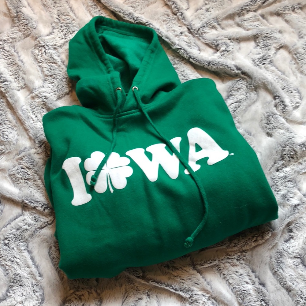 IOWA ☘️ HOODIE